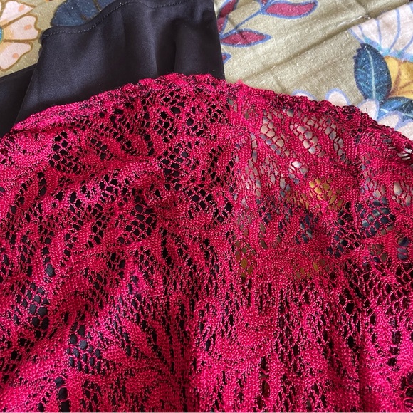 Vintage C.J. Elliot Crochet Lace Red Short-Sleeve Midi Dress Size 8 - Picture 5 of 9